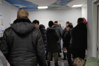 Yekaterinburg driver waits 11 hours to report minor accident