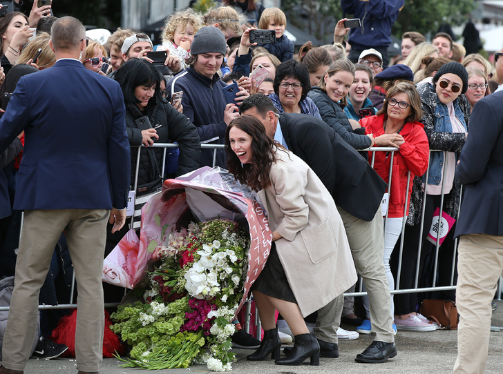Зачем Гарри и Меган кидались сапогами и другие подробности королевского визита в Окленд