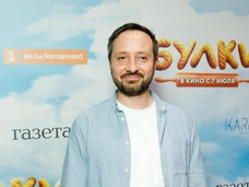 Две Анны Даниила Белых. Почему звезда «Сватов» потерял отца, развелся со Слю и не женился на матери сына