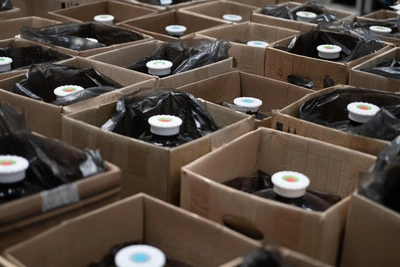 Полиция изъяла 50 тыс. литров опасного алкоголя, возбуждено 17 дел