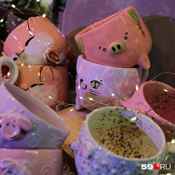 Милый пятачок так и манит купить кружку | Источник: Тимофей Калмаков / 59.RU