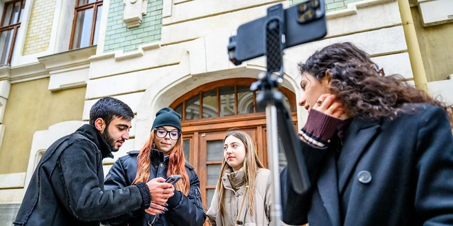 У студентов будет возможность снять свое кино в декорациях кинопарка | Источник: Mos.ru
