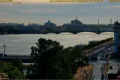 В Петербурге необычно холодно и грозы 7 июля