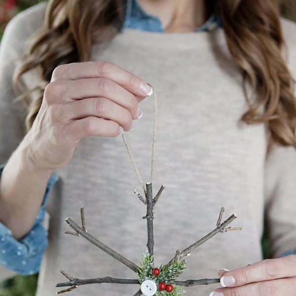 Новогодний декор своими руками: 40+ фото и 10 идей, которые легко повторить