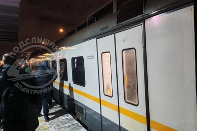 На МЦД-2 повторный сбой движения: пассажиры жалуются на мороз