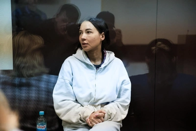 Лерчек родила ребенка под домашним арестом