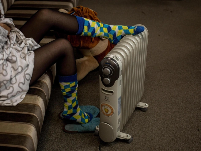 Оформите заявку в аварийно-диспетчерскую службу управляющей организации при отсутствии тепла в доме. | nsk54.online