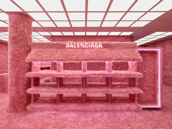 Pop-up бутик Balenciaga в Лондоне