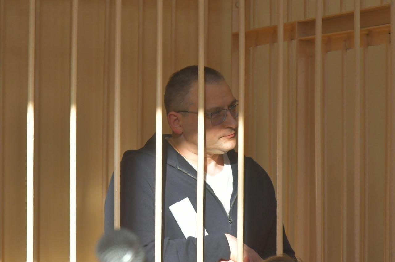 Сознался, но не во всем: что сказал в суде экс-директор «Фармации»