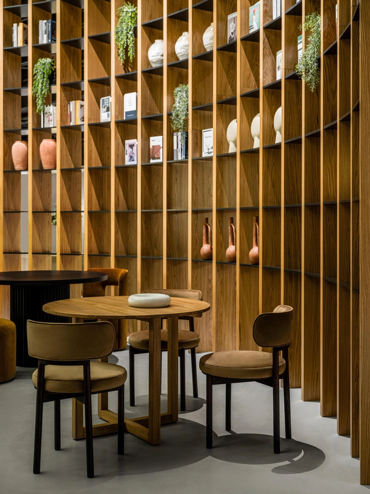 Источник: Dantone Home