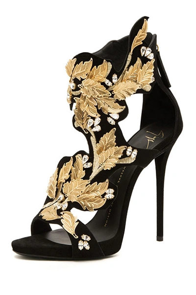 Босоножки, Giuseppe Zanotti Design | Источник: Архив пресс-служб