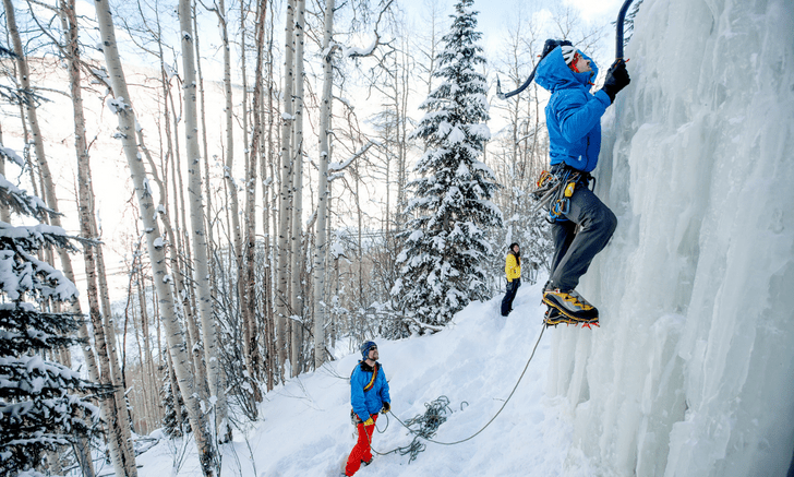 Фото №10 - Когда каток и лыжи надоели: 10 необычных зимних развлечений 🥰