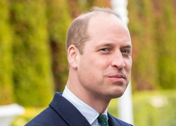 Принц Уильям повторил культовые снимки принцессы Дианы спустя 34 года