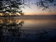 Пропавший в Карелии вертолет МЧС затонул в Онежском озере: экипаж из 3 человек считают погибшим