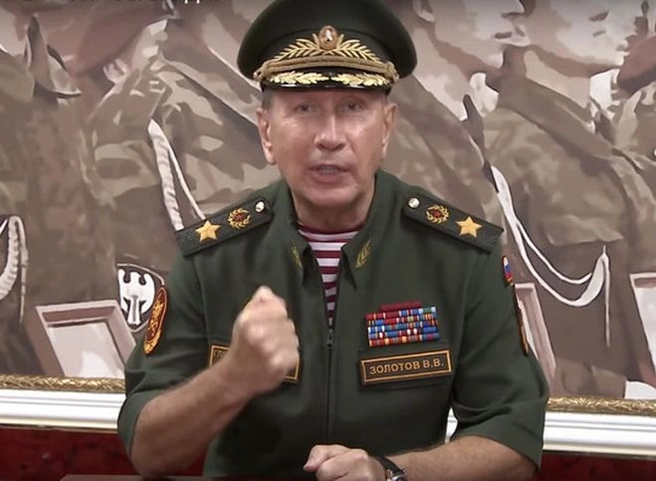 Иск Золотова к Навальному снова не принят | ya62.ru