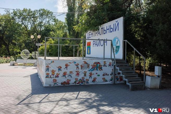 А сейчас парк стал местом притяжения | Источник: Алексей Волхонский / V1.RU