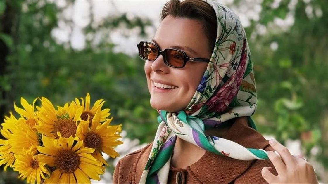 «Приходится работать и оплачивать»: Брухунова возмущена слухами, что отдыхает по бартеру