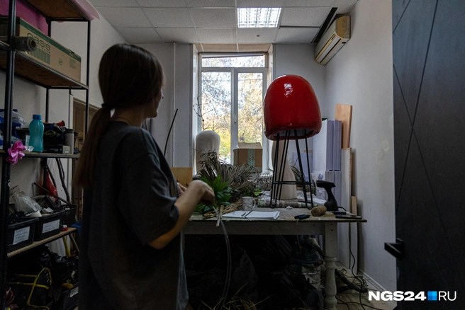 Из этой красной шапочки потом получится мухомор | Источник: Мария Ленц / NGS24.RU 