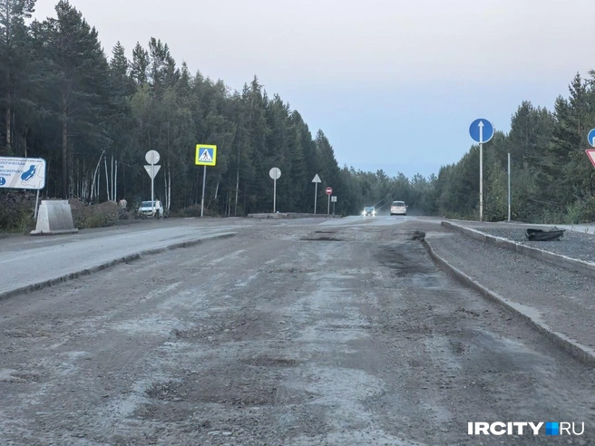 В Минтрансе Иркутской области рассказали о ремонте Голоустненского тракта | Источник: Алёна Кашпарова / «ИрСити»