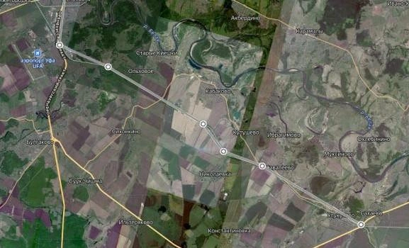 «Сахарная дорога» тянется до аэропорта | Источник: yandex.ru/maps
