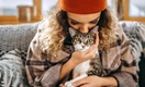 Что на самом деле чувствует кошка, когда ее целует человек