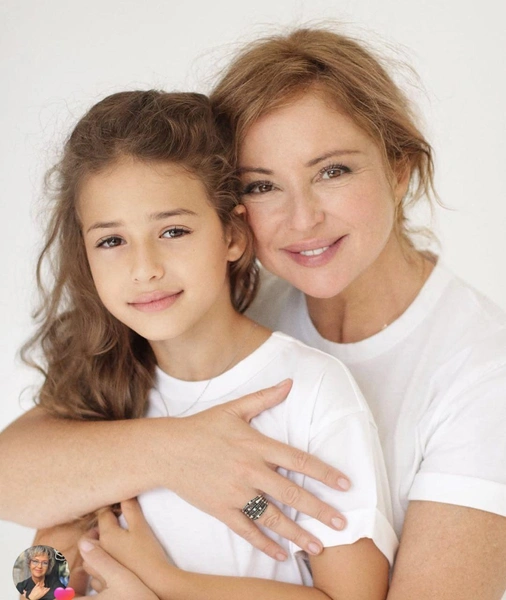 Присоединилась к поздравлениям и Анна Банщикова