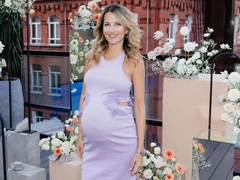 Женя Малахова стала мамой во второй раз
