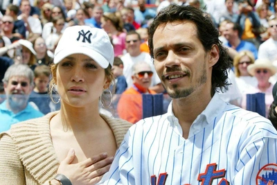 Дженнифер Лопес грустит из-за отъезда детей в колледж