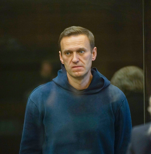 Алексея Навального осудили на 3,5 года тюрьмы