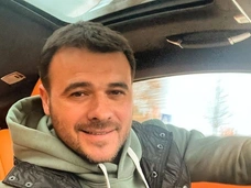 «Жены не совсем довольные»: Эмин отдохнул с двумя бывшими в Дубае