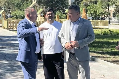 В Астрахани открыли обновленный сквер имени Ульянова