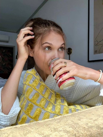 Арина ворвалась в соцсети в 2024 году | Источник: Арина Рыкова | GYMGIRL / T.me