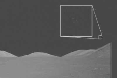 Фото Apollo 17 с тремя точками может быть 'физическим объектом'
