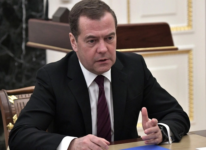 Медведев прокомментировал частичную мобилизацию в России | ya62.ru