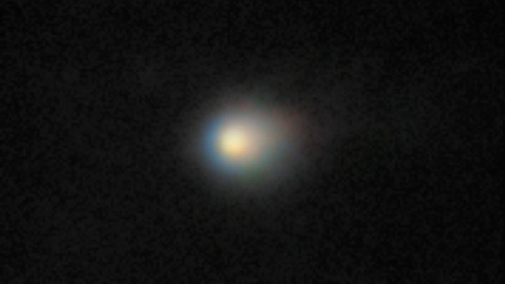 Летящая к Земле комета 3I/ATLAS оказалась покрыта ледяными вулканами, и это удивило астрономов