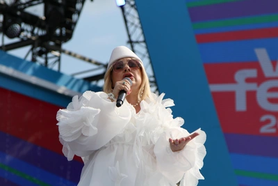 Ева Польна выступила в Иркутске и поблагодарила зрителей