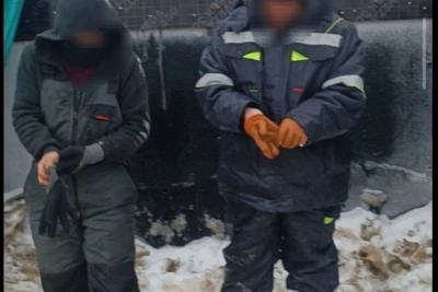 Иностранцы незаконно убирали снег в Орловском округе