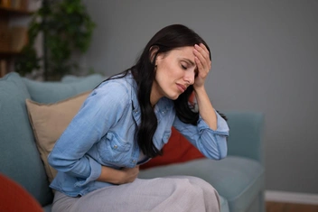 Какие женщины хуже всего переносят ПМС? 3 причины дискомфорта