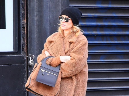 Ники Хилтон в Нью-Йорке