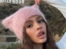 «Хотела виниры, ее не устраивало, как она выглядит»: подруга раскрыла тайны Вали Карнавал, жившей с комплексами