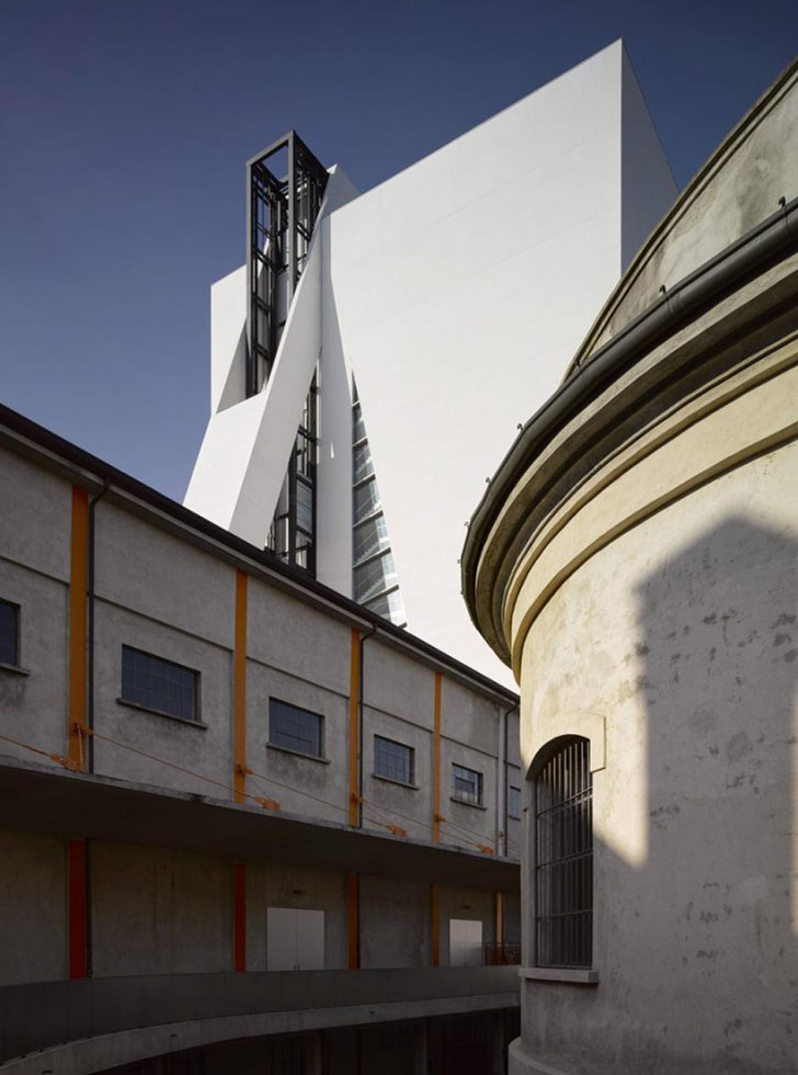 Новое здание Fondazione Prada в Милане откроется в апреле (фото 4)