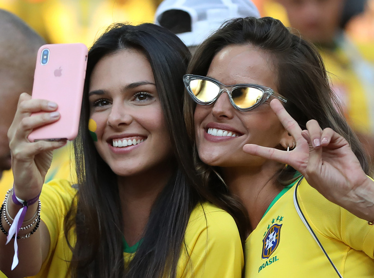 Форма сборной Бразилии купить - Атрибутика сборной Бразилии по футболу