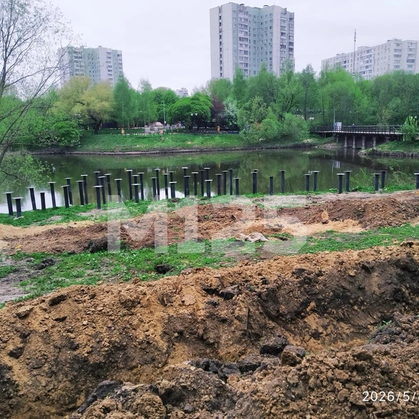 Настил будет проходить вдоль набережной реки Чермянки | Источник: Бибирево. Главное М125 / T.me