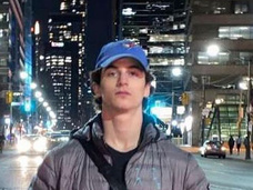 Тело 18-летнего хоккеиста Абакара Казбекова нашли возле элитного дома в Канаде