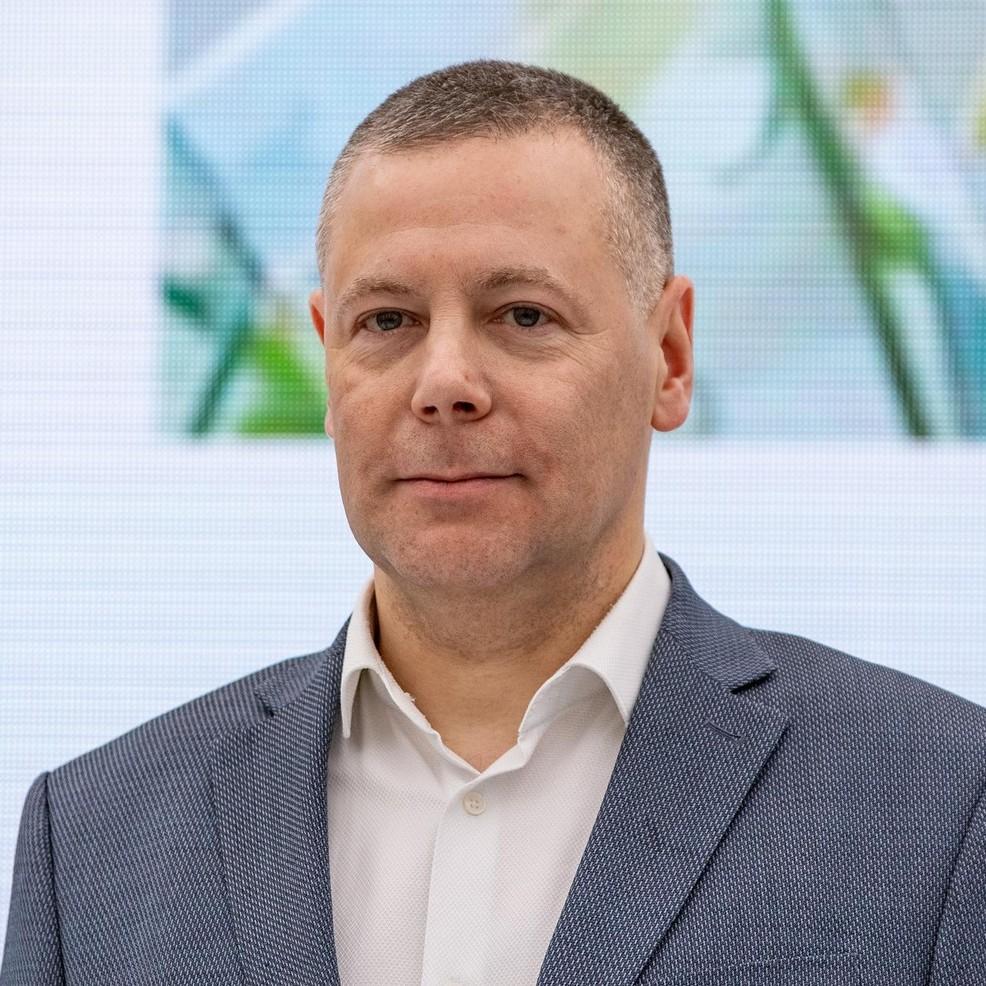 <p>Михаил Евраев </p>
