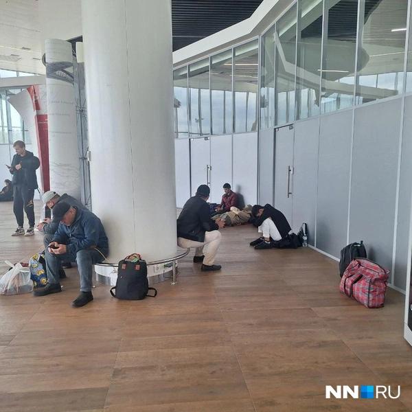 Ситуация в аэропорту в 10 часов утра | Источник: Валерия Коростелева / NN.RU