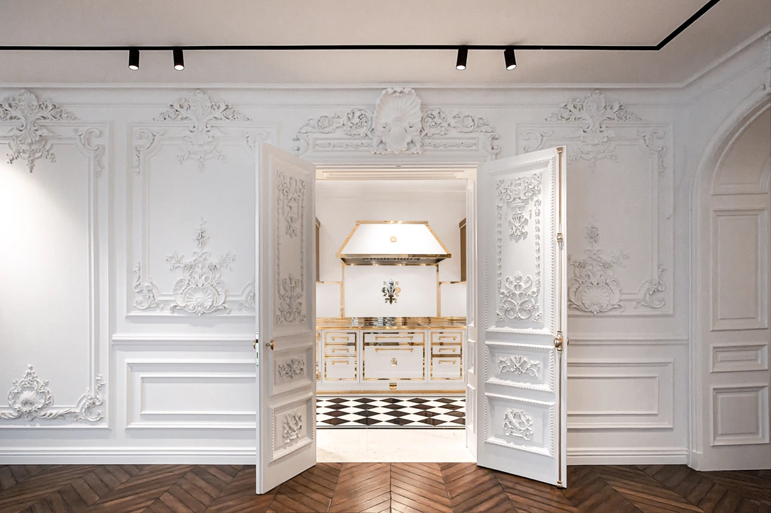 Белое золото: новая кухня Officine Gullo | mcmaison.ru