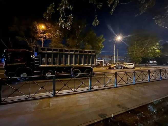 Аварию начал водитель Scania | Источник: ГАИ Новосибирска