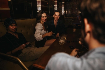 Базовый минимум или роскошный максимум: 50 вопросов для игры, ответы в которой могут быть очень разными