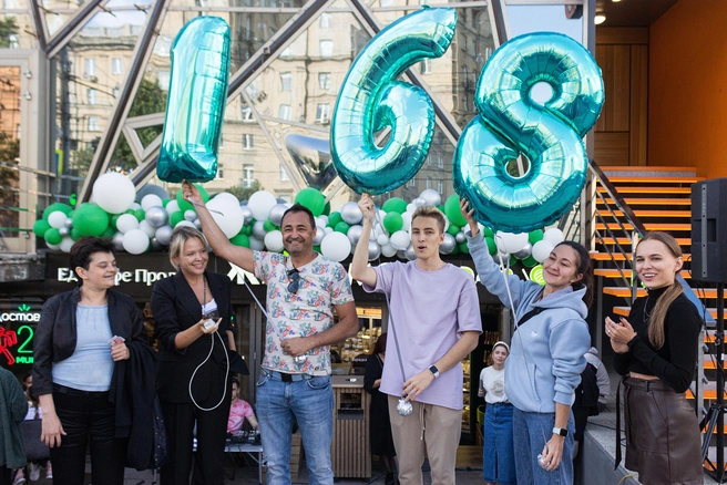 Люди непосредственно могут стать участниками вашей рекламы | Источник: ООО «ЦЕНТР ПРОДВИЖЕНИЯ»